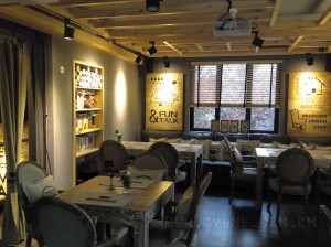 [咖啡馆的那个座位]韩式咖啡馆来了，杭州3个月开7家店