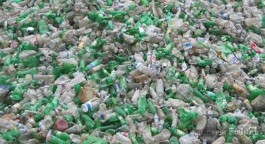 【废旧塑料回收价格表】废旧塑料回收暴利生意揭秘：年赚十几万不新鲜