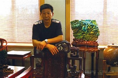 孙琳三国|孙琳：从千万富翁到摆地摊，重新创业打造高端红木家具厂