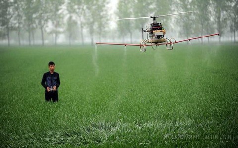 农用无人机价格表_农用无人机千亿市场开启　农林植保无人机发展潜力大